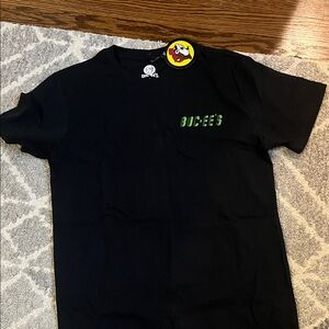 Buc-ee's Men's Short Sleeve Logo Tee  Racing theme with neon colors